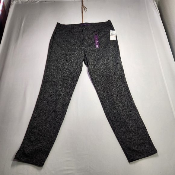 Gloria Vanderbilt Pants - NWT Gloria Vanderbilt Black and Gray Straight Leg Pants Size 12
